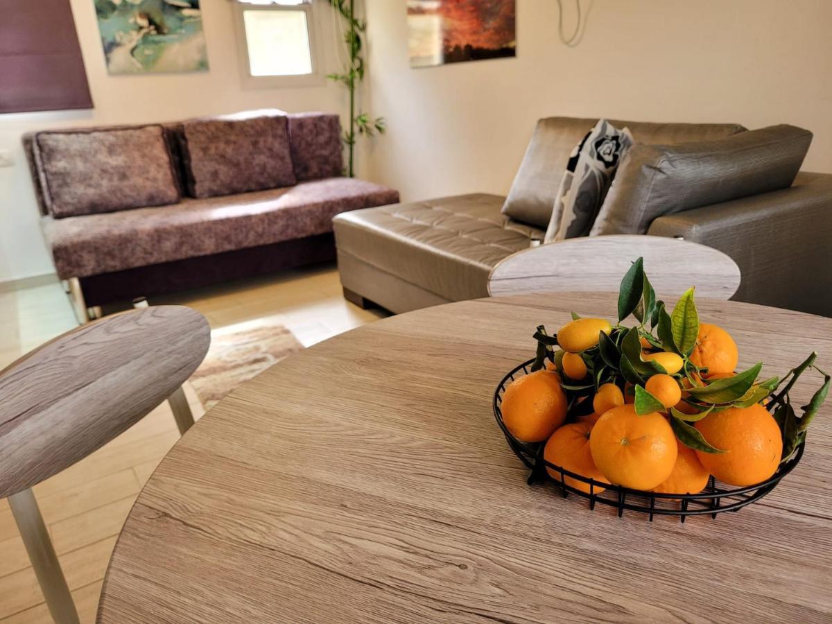 Nuriel Fruit & Guest House Шеар-Яшув Экстерьер фото
